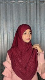 Malaysian Chicken ambrodary Strech Fabrics Ready Hijab-Maroon